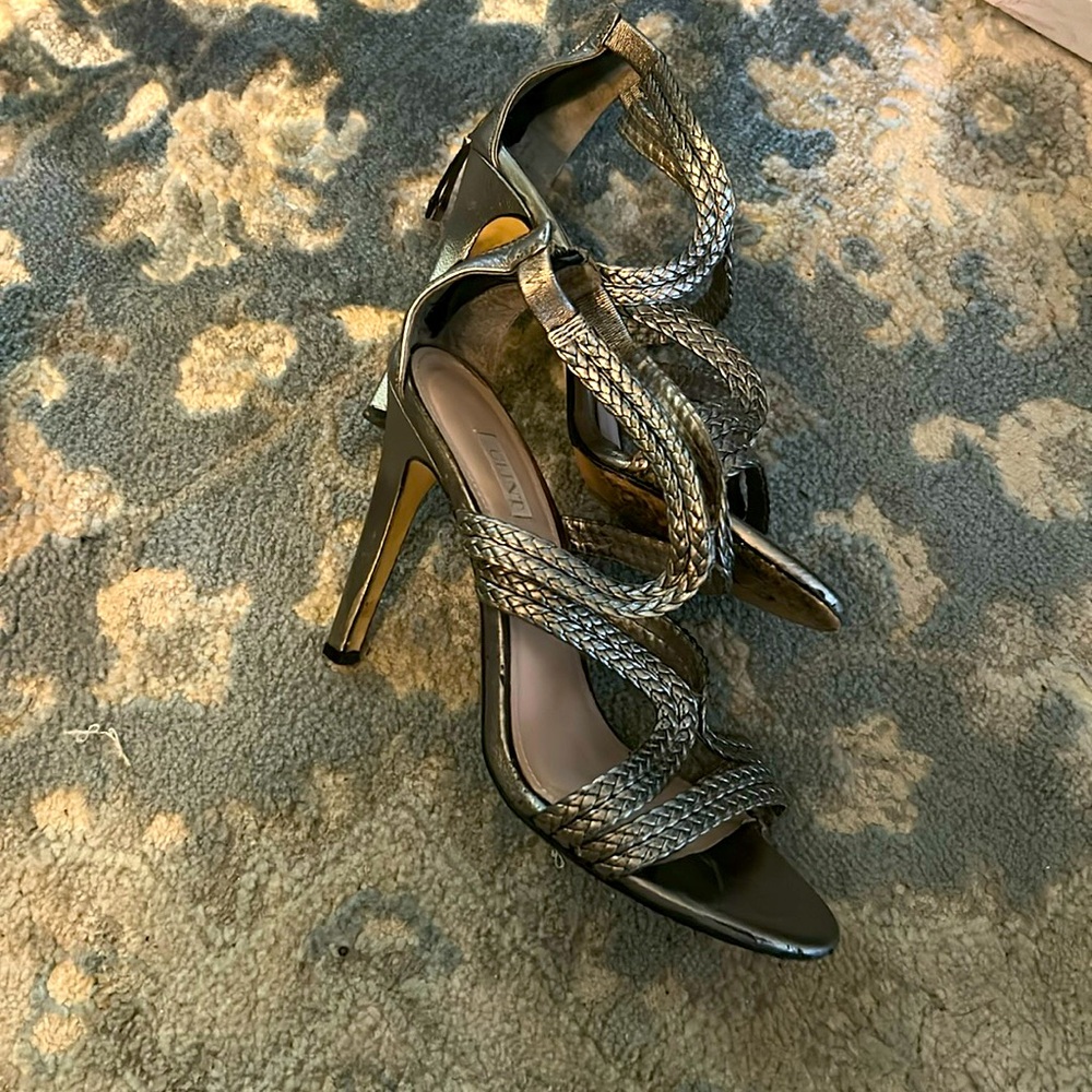 Glint sandals! Size 6M Normal wear. Nearly new.